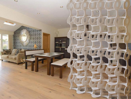 separación con celosias decorativas