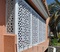 ventanas con celosias de pvc